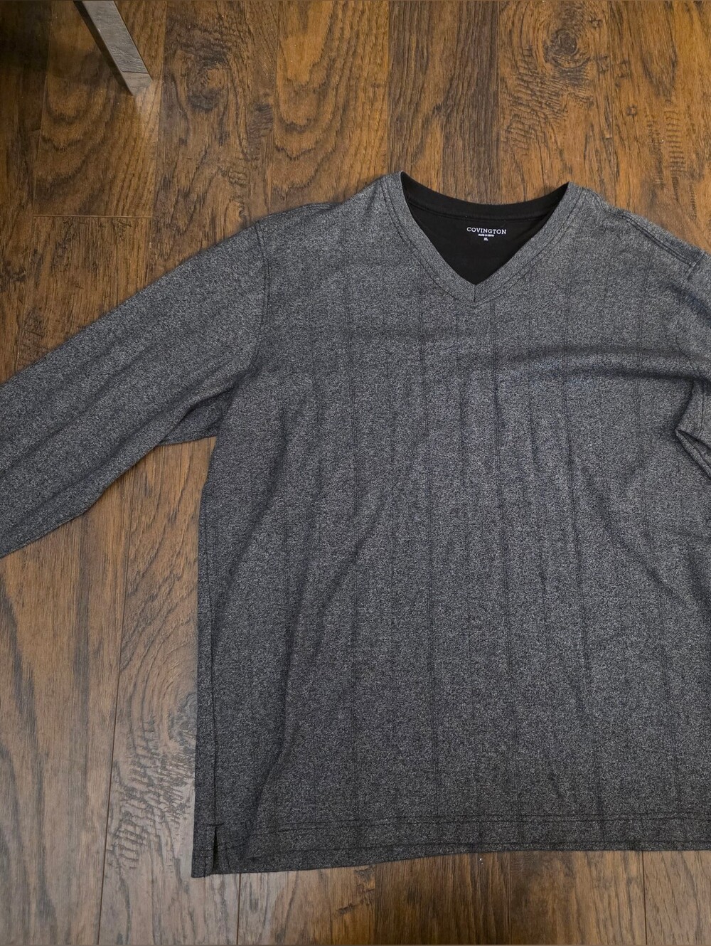 Covington Men's Heather Gray V-Neck Sweater